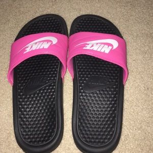 Pink Nike slides!!